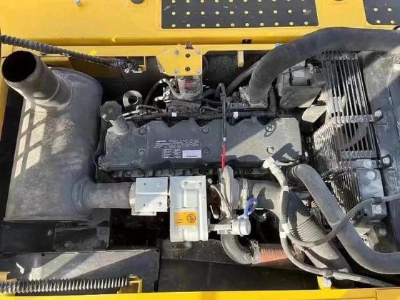 2022 Komatsu PC210