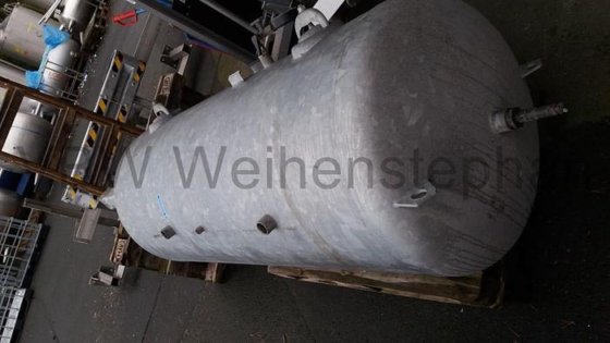 圧縮空気タンク