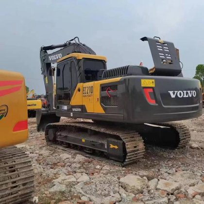 2021 Volvo EC 210
