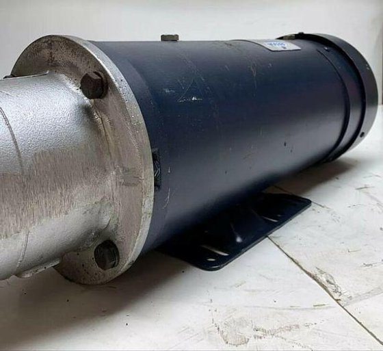 Leeson Direct Current Permanent Motor C145D17FK2B CRSF3V10