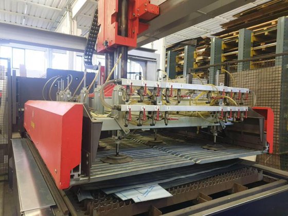 COD. 99U0609 - LASER CO2