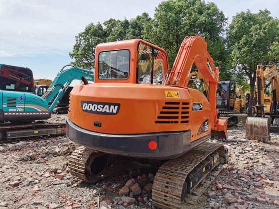 2019 Doosan DX75