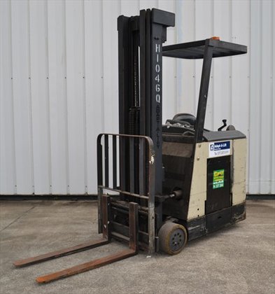 2001 CROWN RC3020-35TT240 #H1046Q in