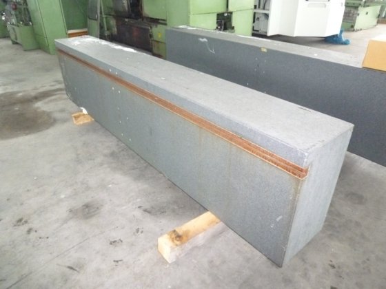 1990 Granitplatte Granitquader