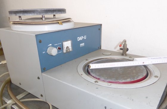 1985 STRUERS DISCOTOM