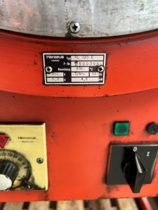 1985 HERAEUS RL 320 E