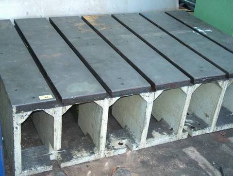 Aufspanntisch mit T-Nuten 2000 x