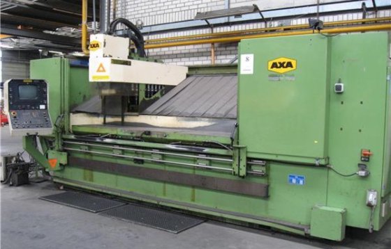 1990 AXA VSC 0 -