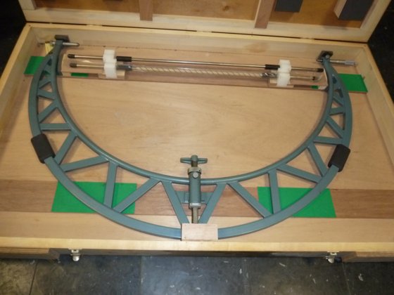 MITUTOYO Außenmikrometer in Staufenberg, Germany