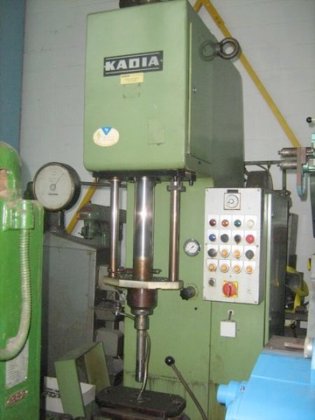 1975 KADIA VPH 120/350 in