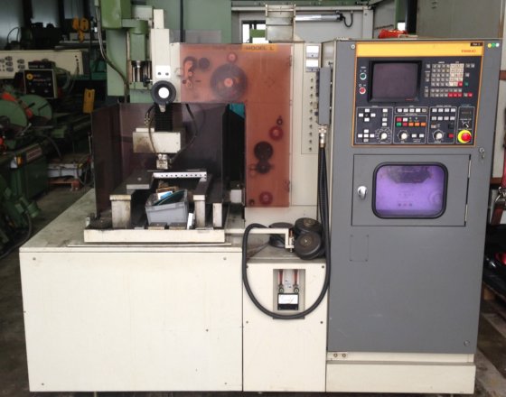 MATRA-FANUC TAPE-CUT L in Staufenberg,