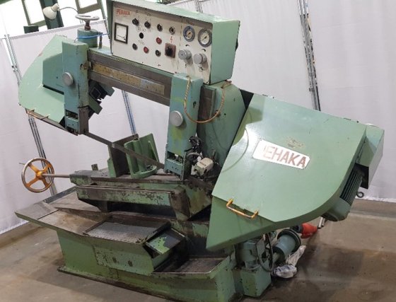 PEHAKA HS 340 in Staufenberg,