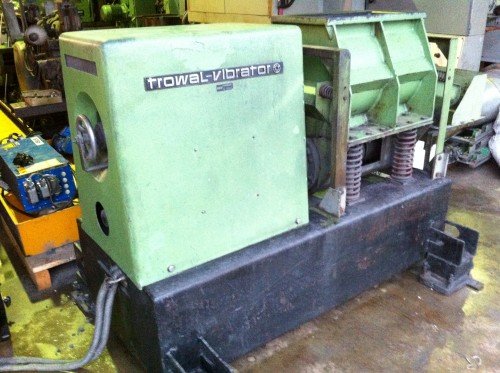 TROWAL - VIBRATOR Gleischleiftrog in
