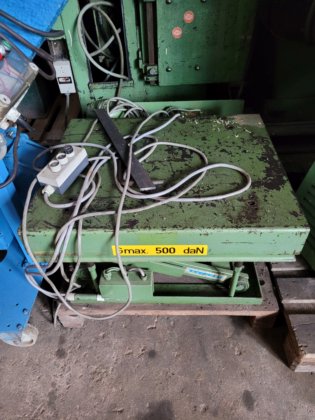 1985 TREPEL M-Boy 4 Scherenhubtisch