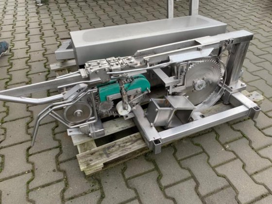Systemate leg processor/splitter in Berlin, Germany
