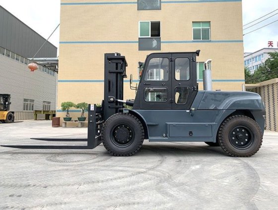 carretilla elevadora diésel de 12