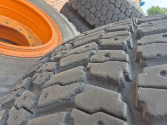 Bridgestone 20.5R25