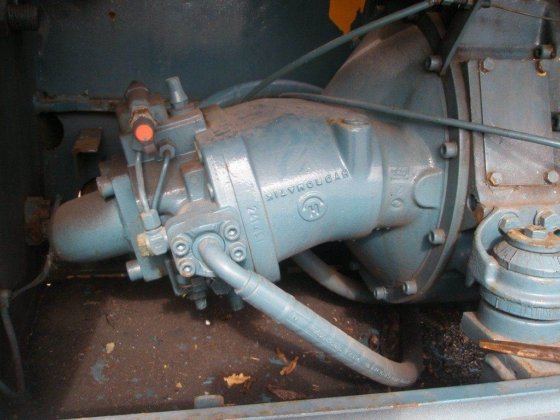 1985 Sennebogen S611M