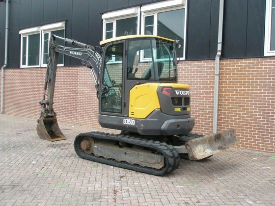 2018 Volvo ECR50D