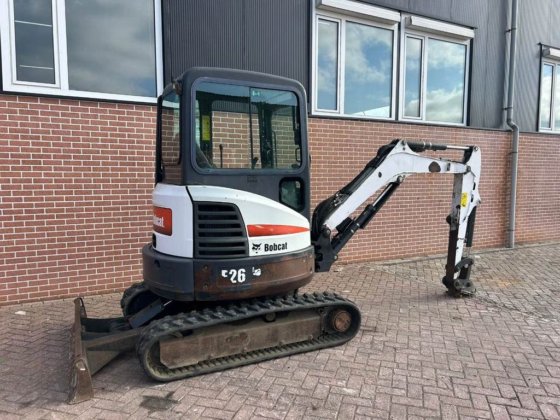 2012 Bobcat E26