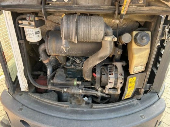 2012年ボブキャット E26