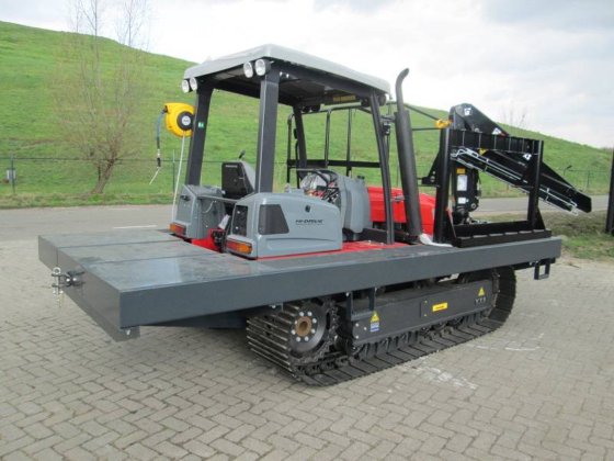 2014 Mc cormick WT1104C lastractor