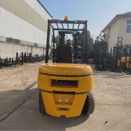 Chariot élévateur 3 tonne pour