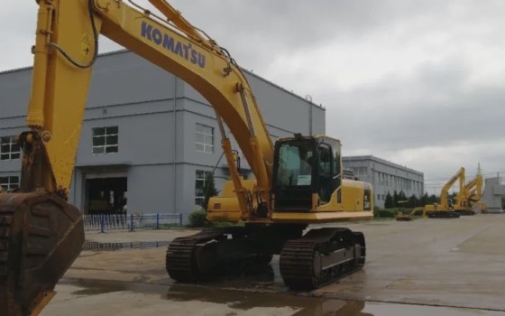 Komatsu PC390MO Bagger