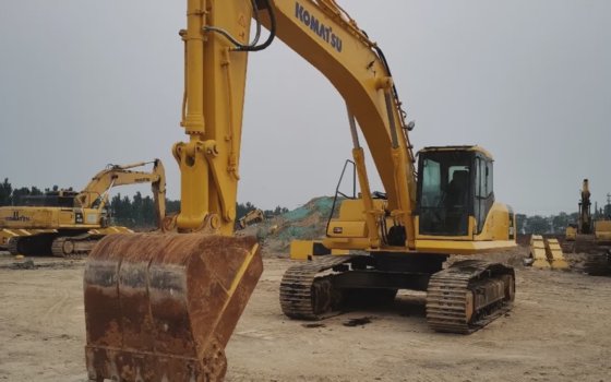 Komatsu PC390MO Bagger