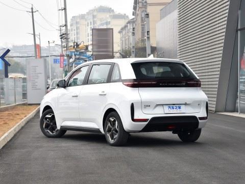 新エネルギー電気 BYD D1