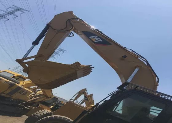 Cat 320D ショベルの価格