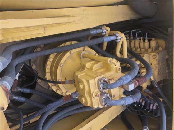 コマツPC450-10掘削機