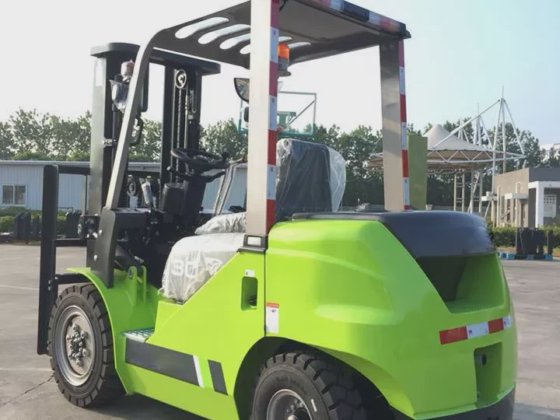 2,5 Tonnen Gabelstapler