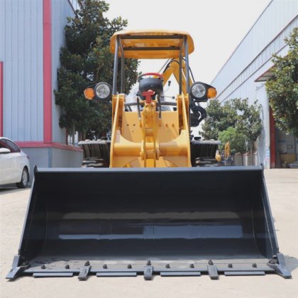 小型バックホー