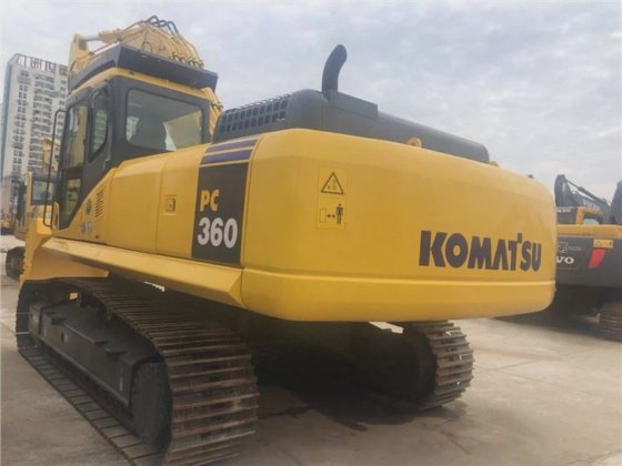 コマツPC360-7掘削機