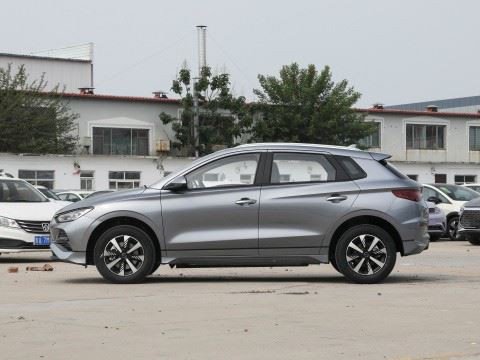 Intelligentes Auto BYD E2