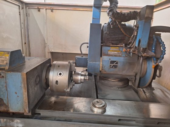 Retífica CNC ano 2005