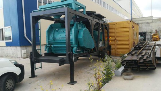 移动混凝土搅拌站