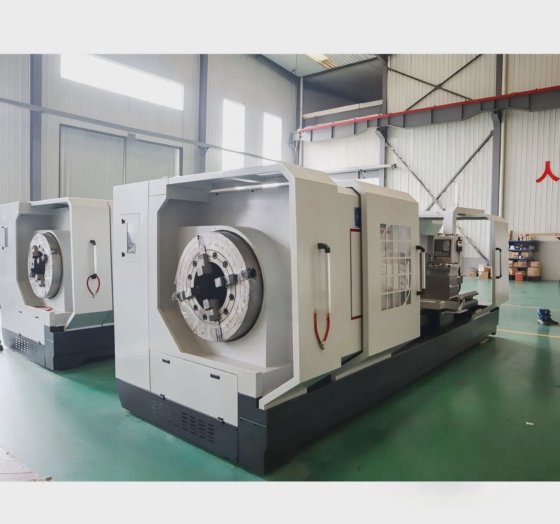 High-Precision CNC Lathe for Efficient