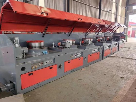 高产量直进式干式拉丝机