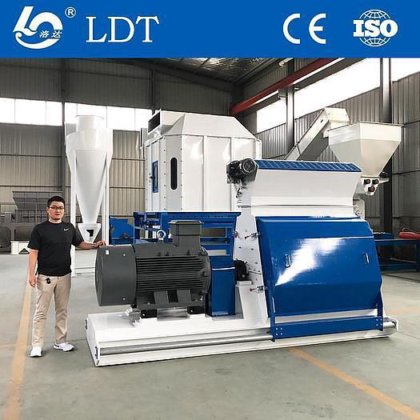 热销鸡饲料颗粒机 动物饲料粉碎机