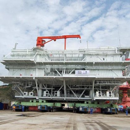 出售起重起重机 6T 伸缩臂船用甲板起重机 伸缩升降机