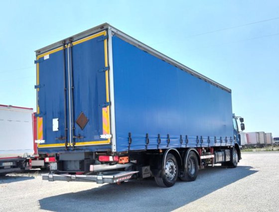 2017 Renault D-Series