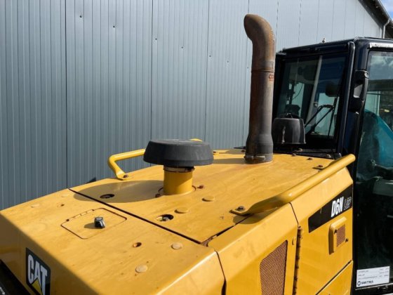 2016 CAT D6N LGP