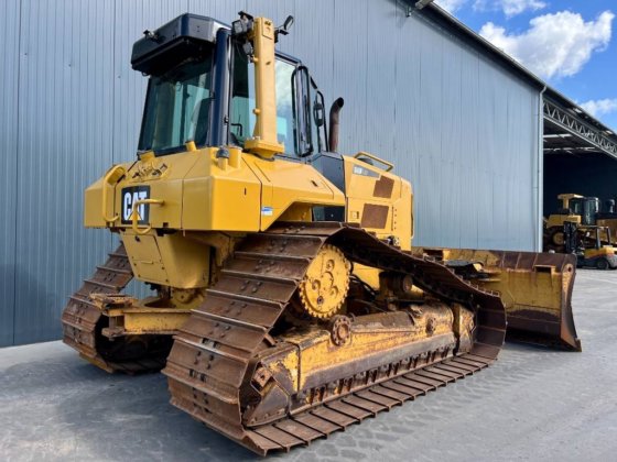 2016 CAT D6N LGP