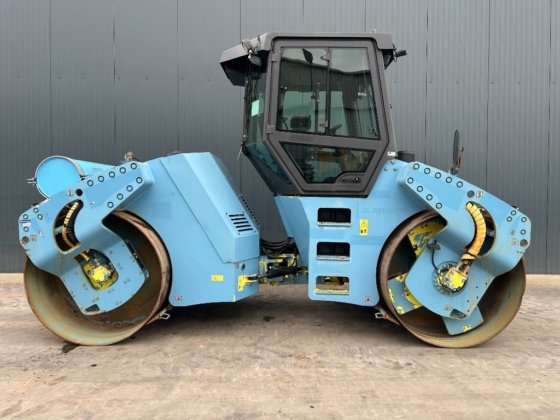 2011 Ammann AV130X