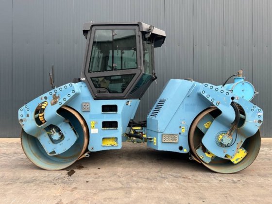 2011 Ammann AV130X