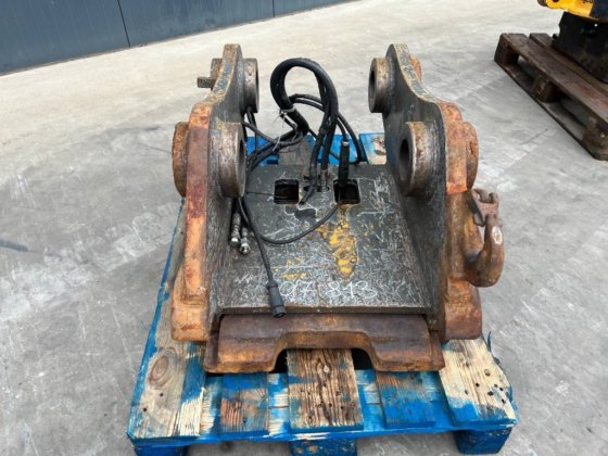 格耶斯塔德 S80 - 329E