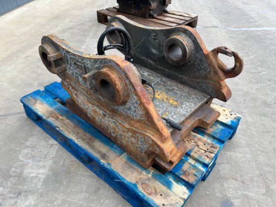 格耶斯塔德 S80 - 329E