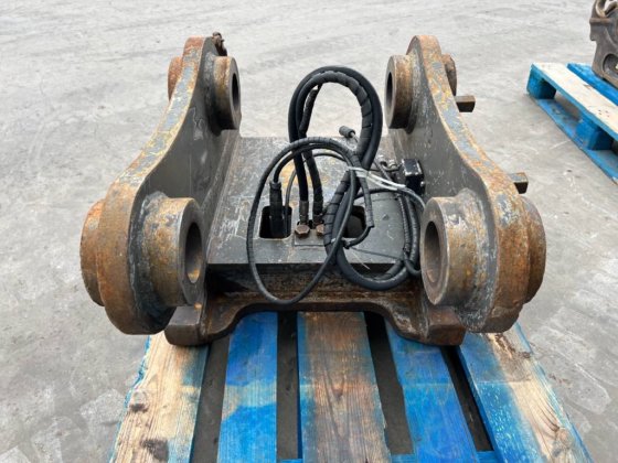 格耶斯塔德 S80 - 329E